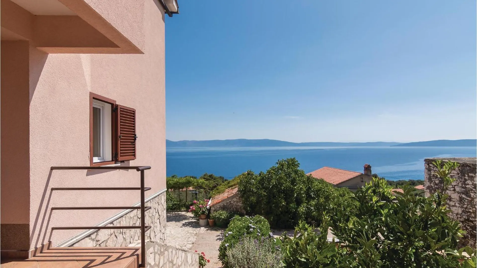 Nice Apartment In Labin With Wifi Ravni 0*,