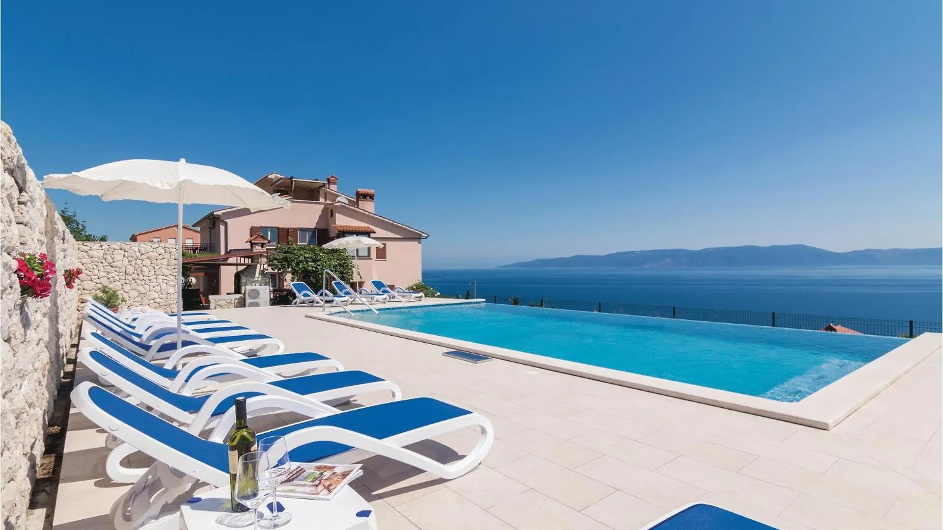 Nice Apartment In Labin With Wifi Ravni 0*,